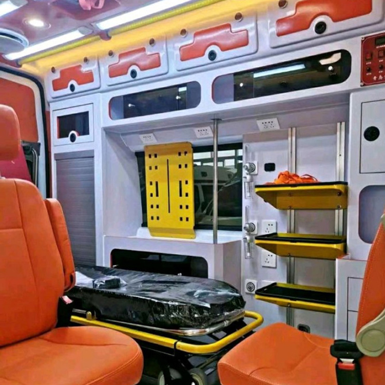 洪梅镇长途救护车护送病人租赁价格